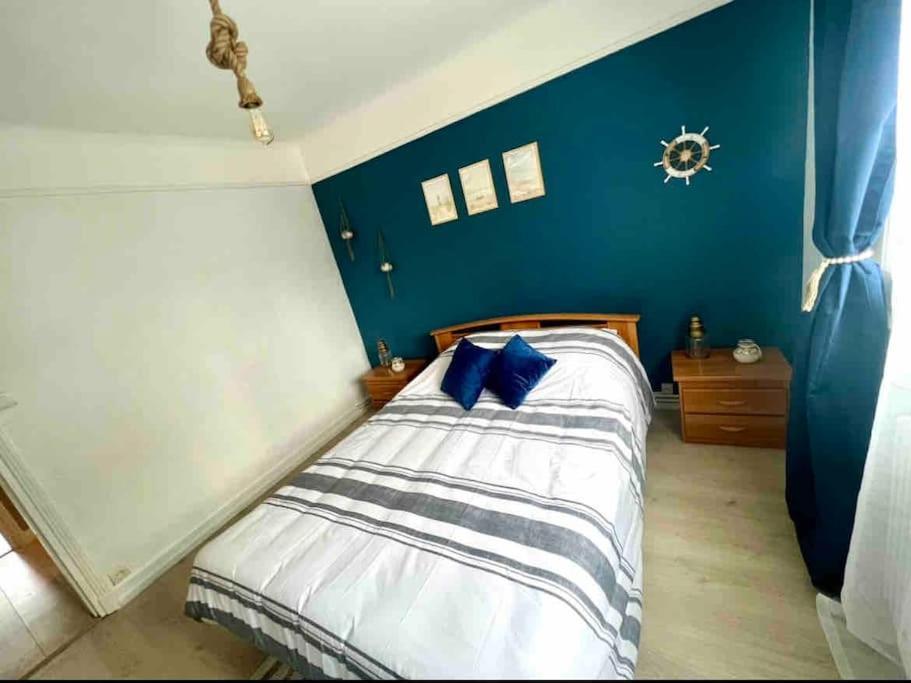 Le Cosy Apartment Calais Ngoại thất bức ảnh