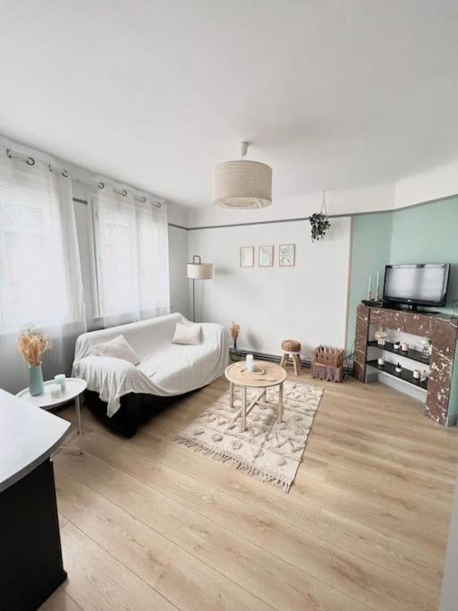 Le Cosy Apartment Calais Ngoại thất bức ảnh