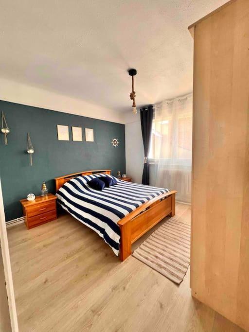 Le Cosy Apartment Calais Ngoại thất bức ảnh